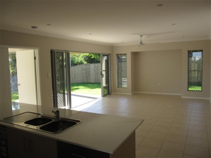 Trinity Beach QLD 4879