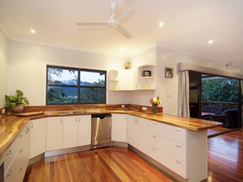 Yorkeys Knob QLD 4878