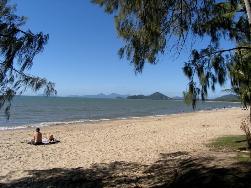 Palm Cove QLD 4879