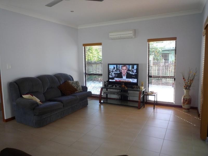 Holloways Beach QLD 4878