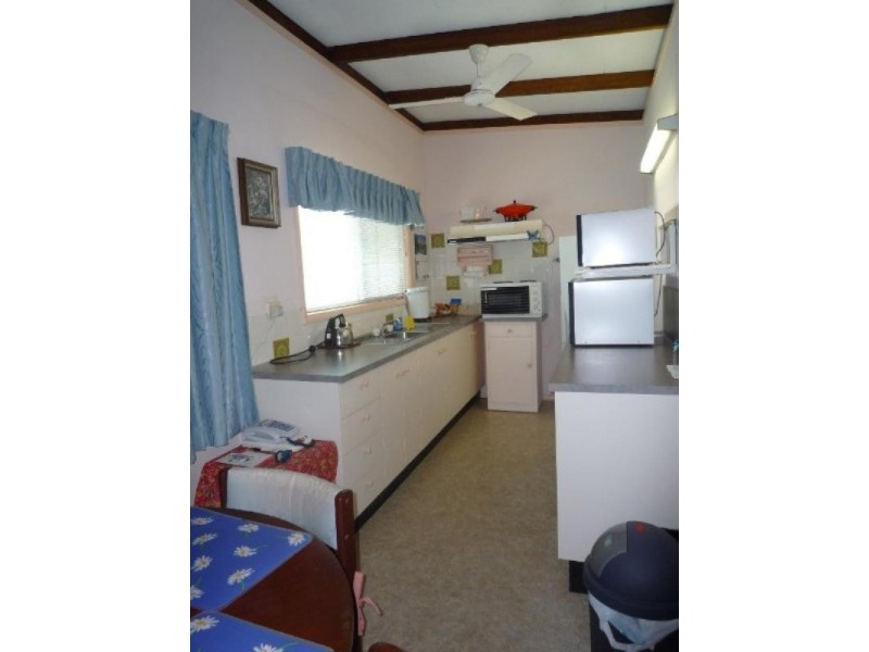 Holloways Beach QLD 4878