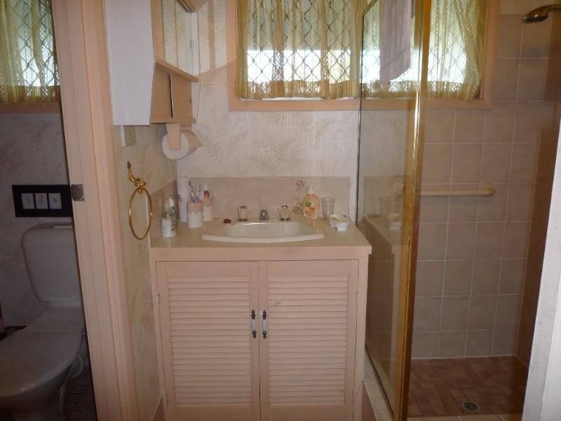 Holloways Beach QLD 4878