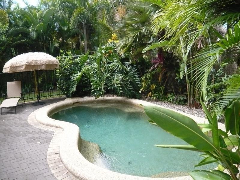 6 Tribulation Close, Kewarra Beach QLD 4879