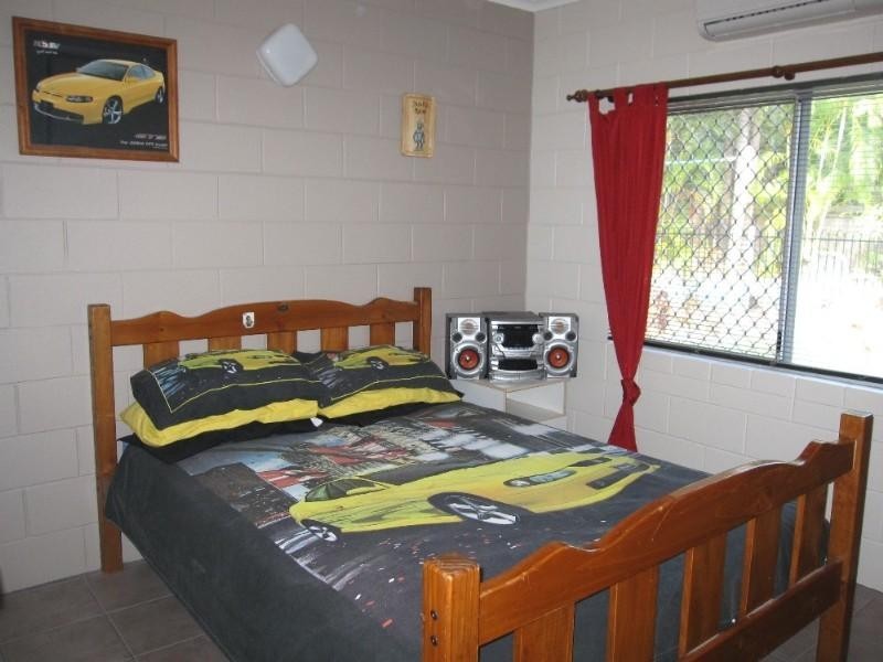 Kewarra Beach QLD 4879