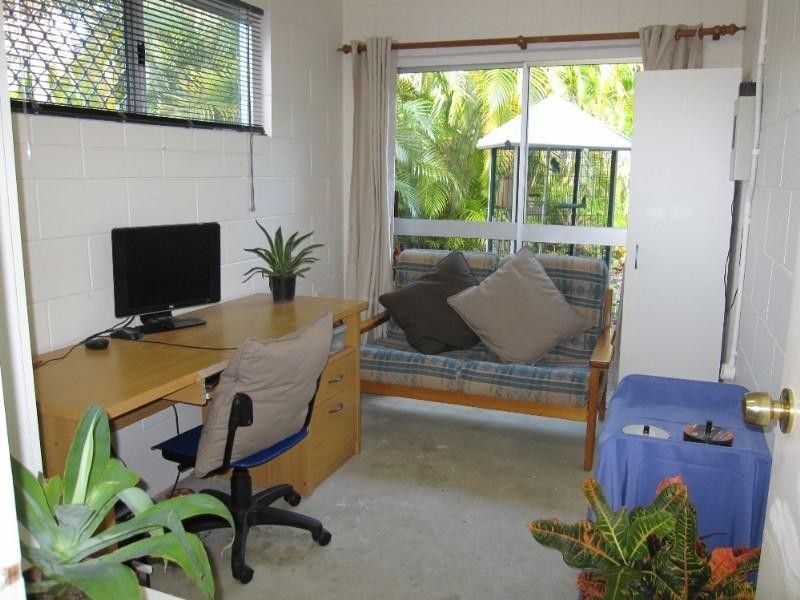 Kewarra Beach QLD 4879