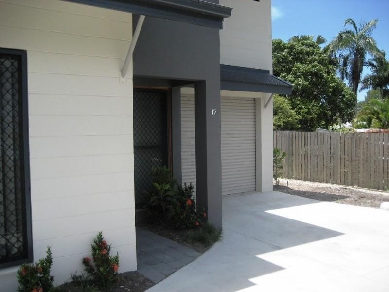 17/1766 Captain Cook Highway, Clifton Beach QLD 4879