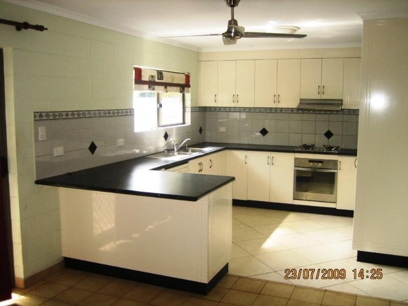 21 Hope Street, Clifton Beach QLD 4879