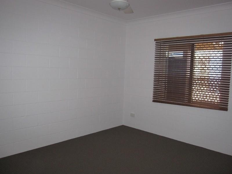 Yorkeys Knob QLD 4878