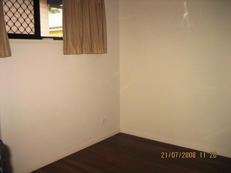 3/7 Tenni Street, Redlynch QLD 4870