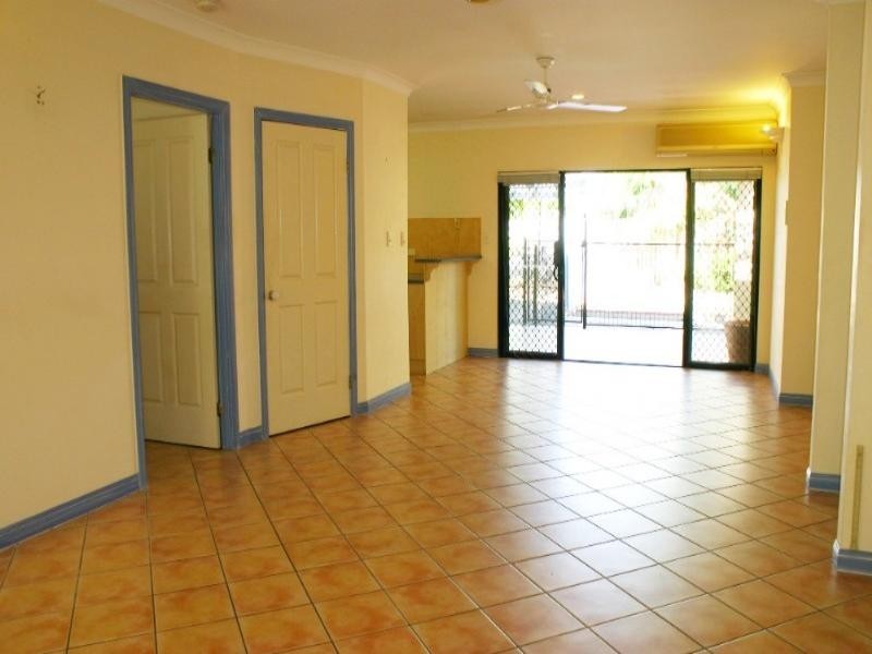 Kewarra Beach QLD 4879