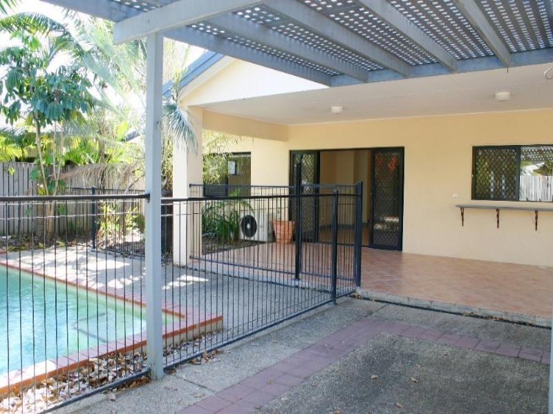 Kewarra Beach QLD 4879