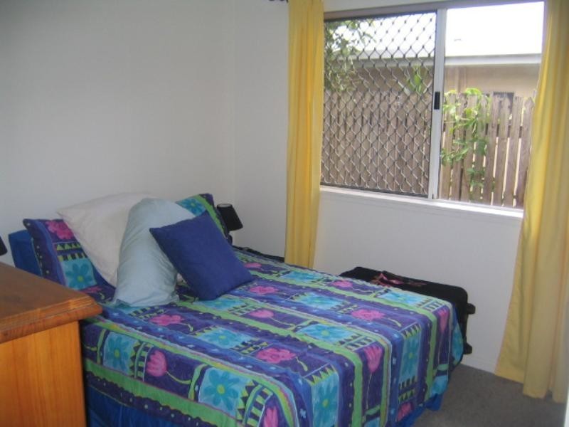 9 Krakatoa Close, Smithfield QLD 4878