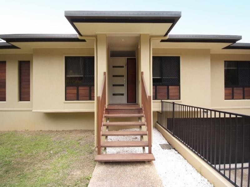 Kewarra Beach QLD 4879