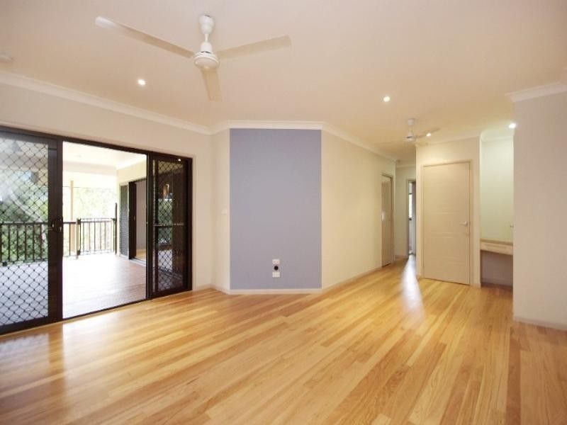 Kewarra Beach QLD 4879