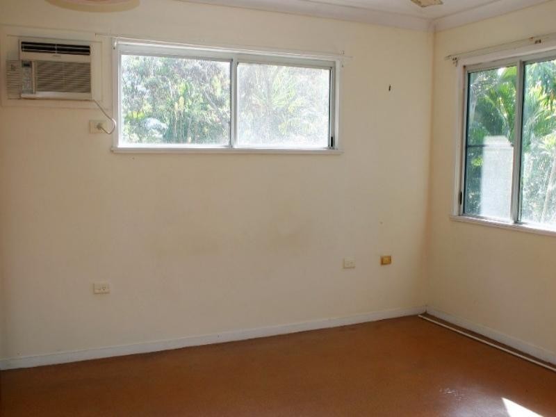 Clifton Beach QLD 4879