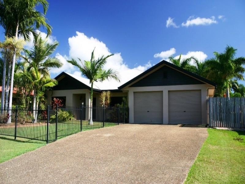 Kewarra Beach QLD 4879