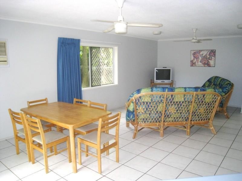 Trinity Beach QLD 4879