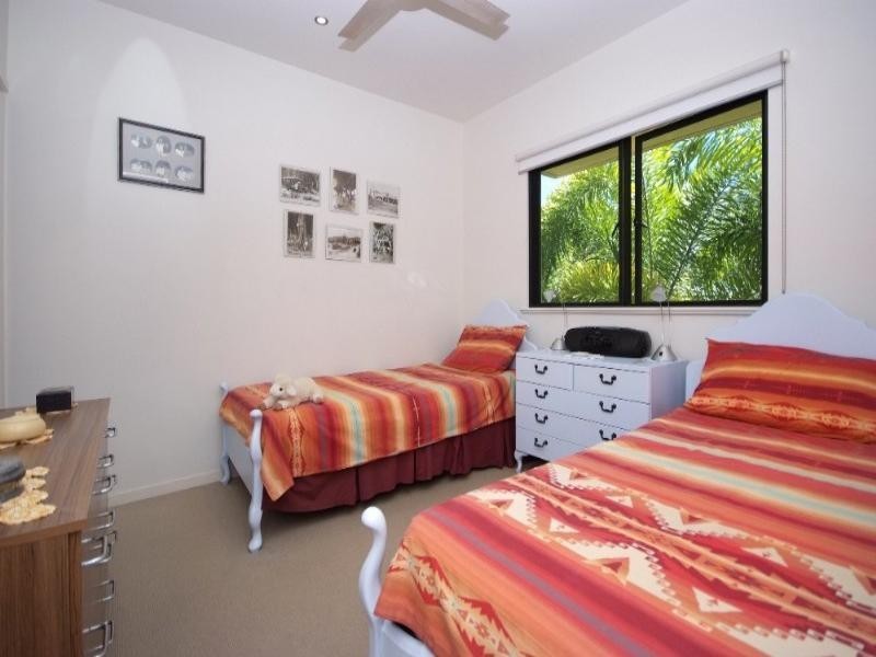 Yorkeys Knob QLD 4878