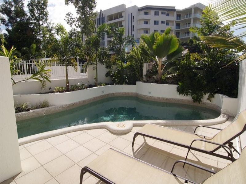 7/75 Moore Street, Trinity Beach QLD 4879