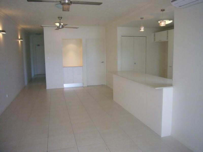 7/75 Moore Street, Trinity Beach QLD 4879