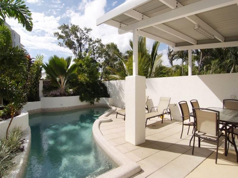 7/75 Moore Street, Trinity Beach QLD 4879
