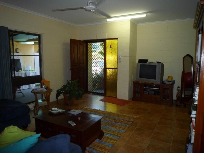 Clifton Beach QLD 4879