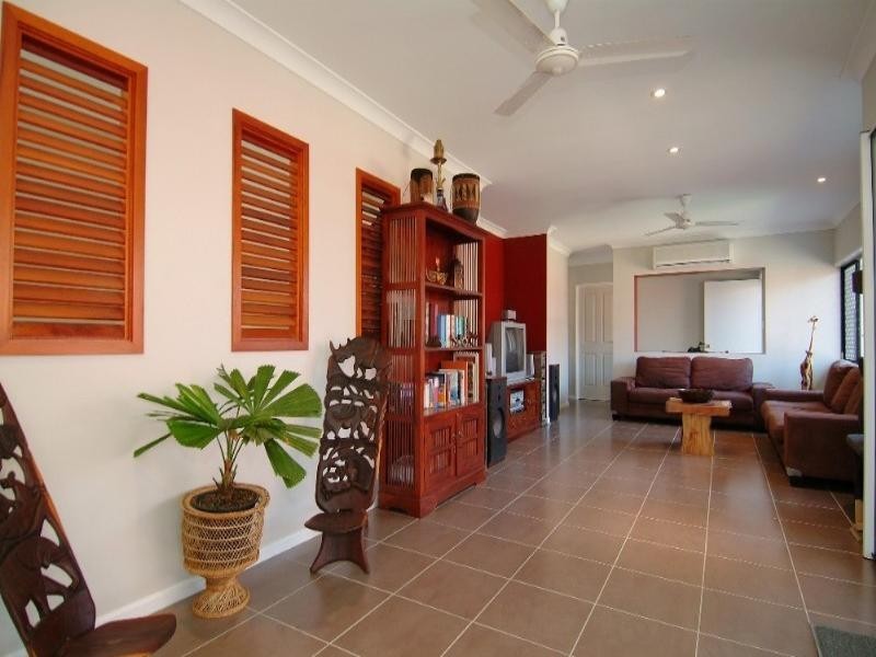3 Myalup Close, Kewarra Beach QLD 4879