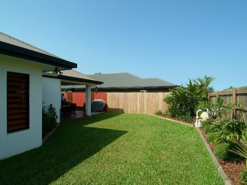 3 Myalup Close, Kewarra Beach QLD 4879