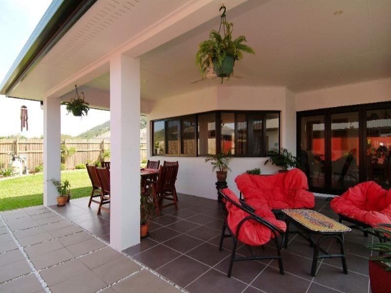 3 Myalup Close, Kewarra Beach QLD 4879