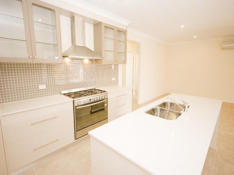 34 Hockey Avenue, Smithfield QLD 4878