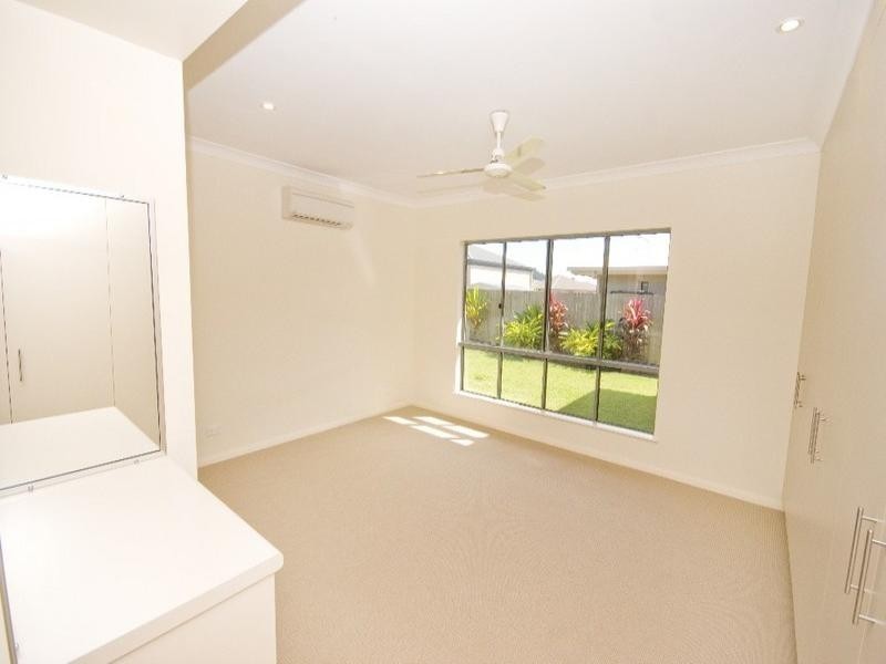 34 Hockey Avenue, Smithfield QLD 4878