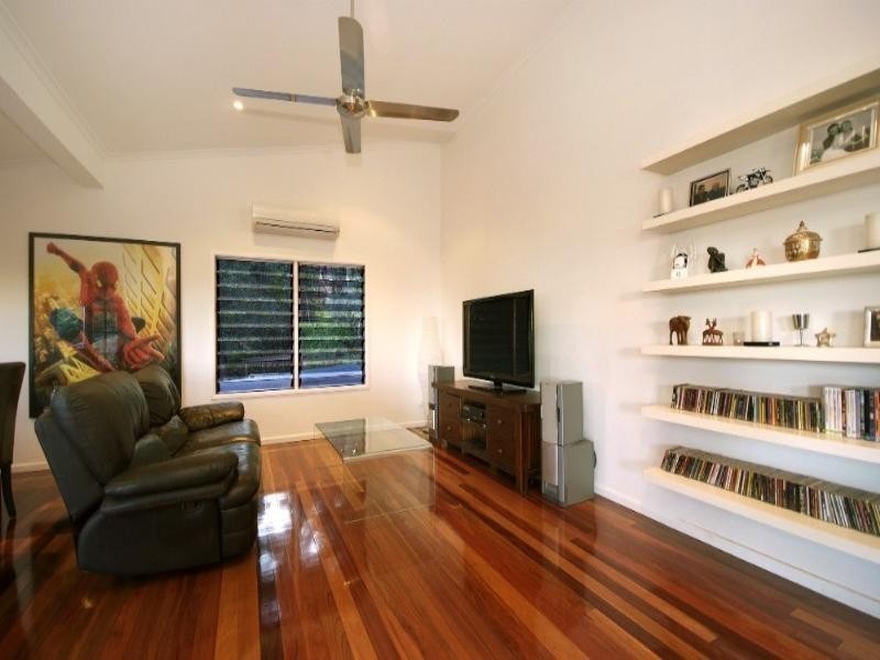 165 Stanton Road, Smithfield QLD 4878