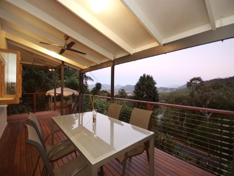 165 Stanton Road, Smithfield QLD 4878