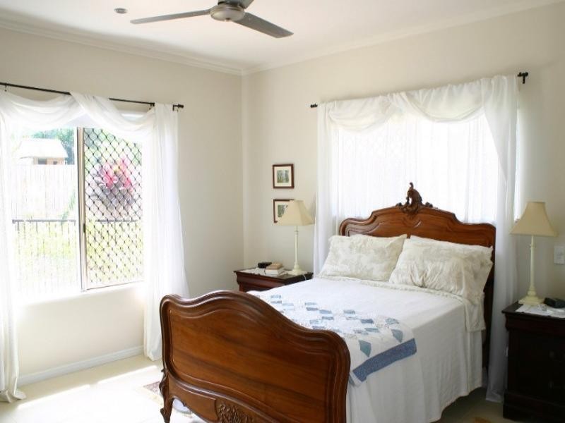 Redlynch QLD 4870