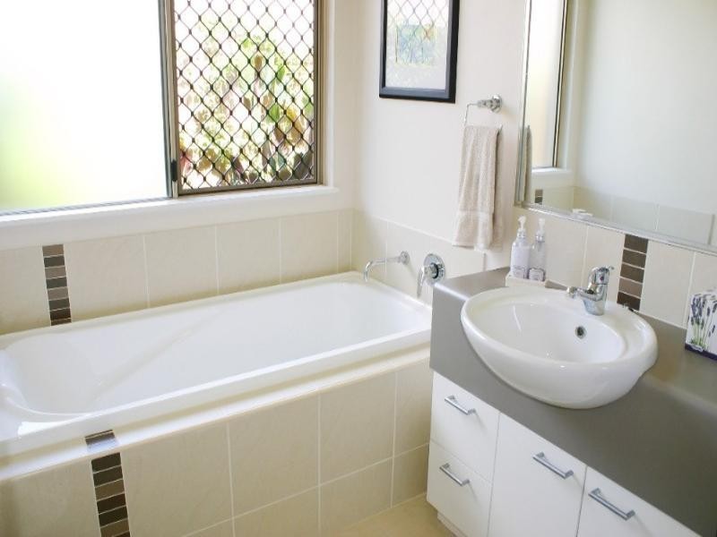 Redlynch QLD 4870