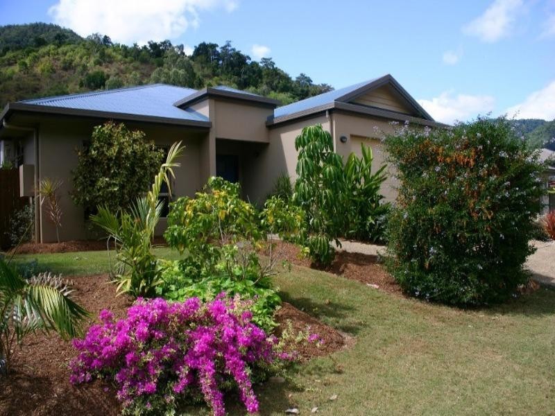 Redlynch QLD 4870