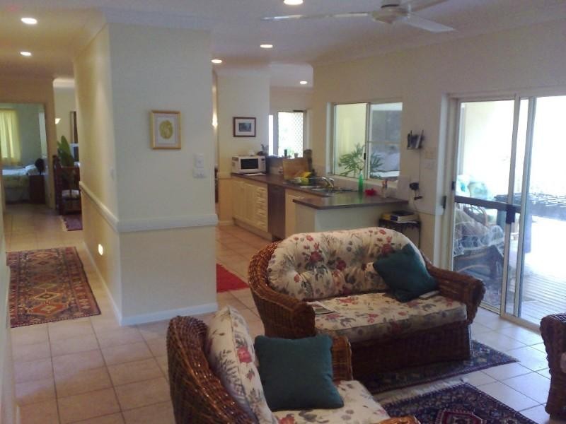 1 Spur Close, Clifton Beach QLD 4879