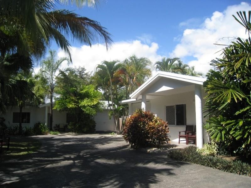 Kewarra Beach QLD 4879