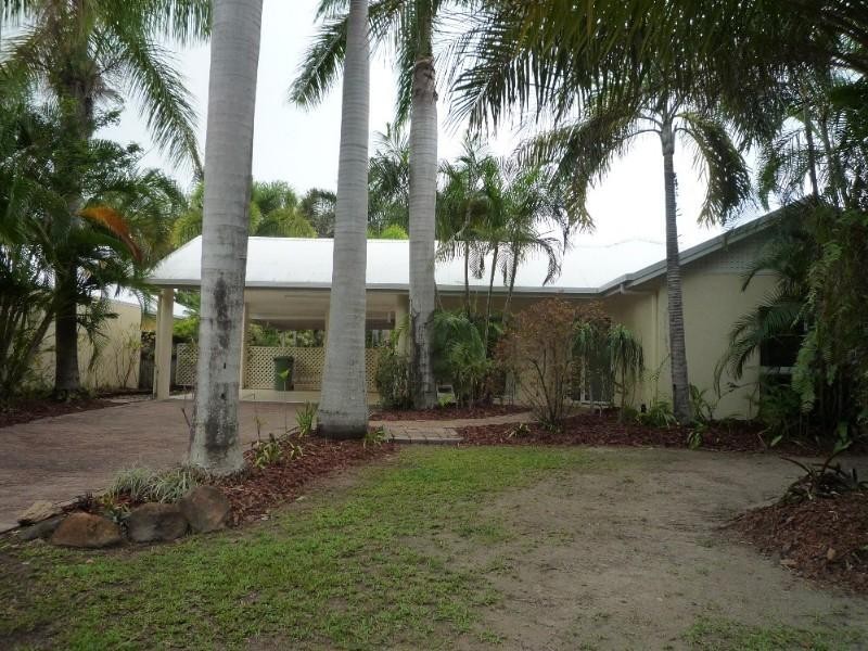 Kewarra Beach QLD 4879