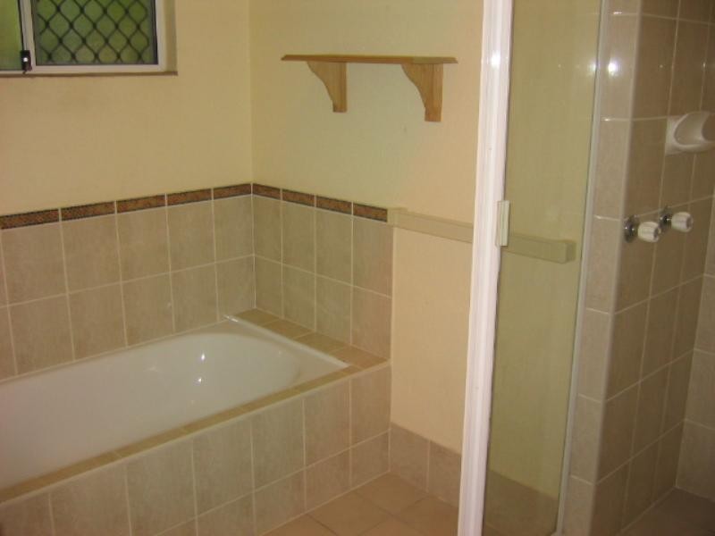 Kewarra Beach QLD 4879