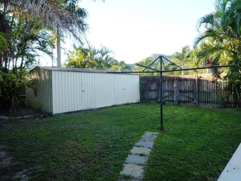 Kewarra Beach QLD 4879