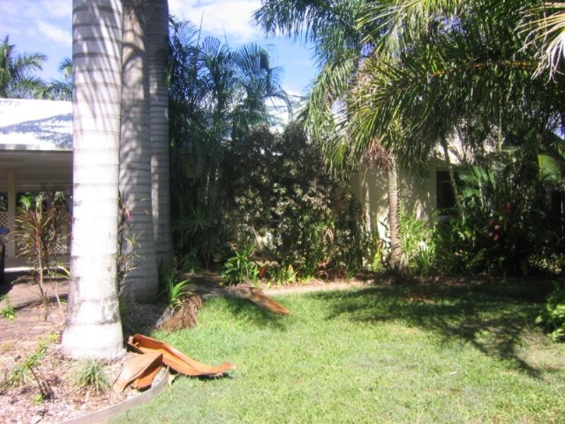 Kewarra Beach QLD 4879