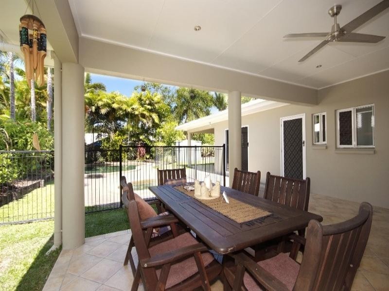 Clifton Beach QLD 4879