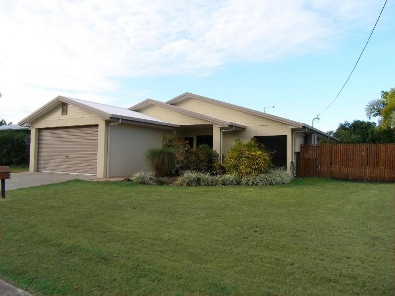 Kewarra Beach QLD 4879