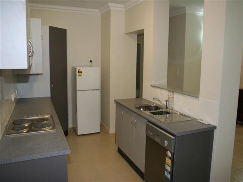 1807/22 Clifton Road, Clifton Beach QLD 4879