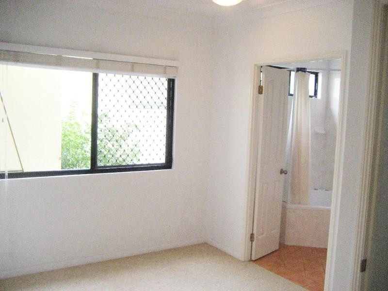 Trinity Beach QLD 4879