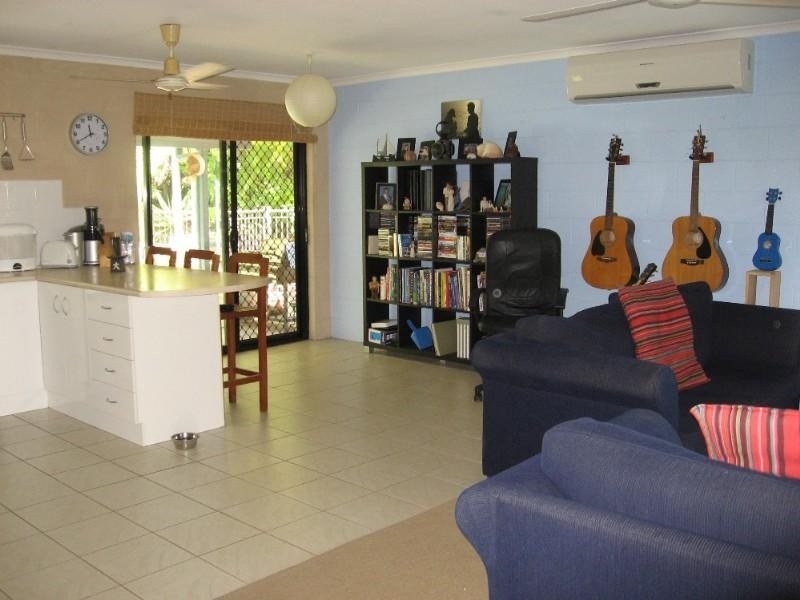 Trinity Beach QLD 4879