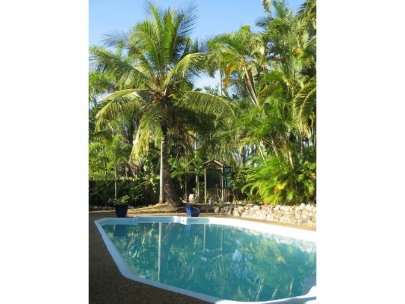 Trinity Beach QLD 4879