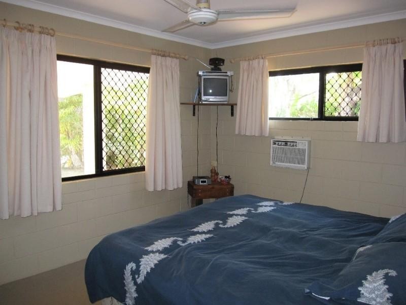 Trinity Beach QLD 4879