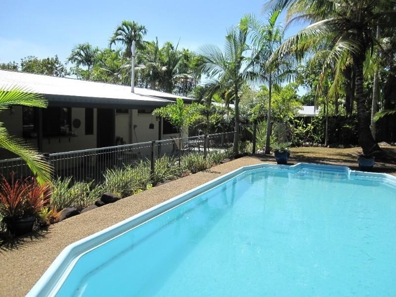 Trinity Beach QLD 4879